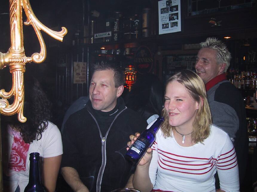 100-0046_IMG02