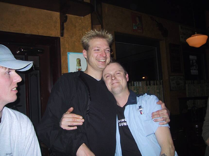 100-0056_IMG02